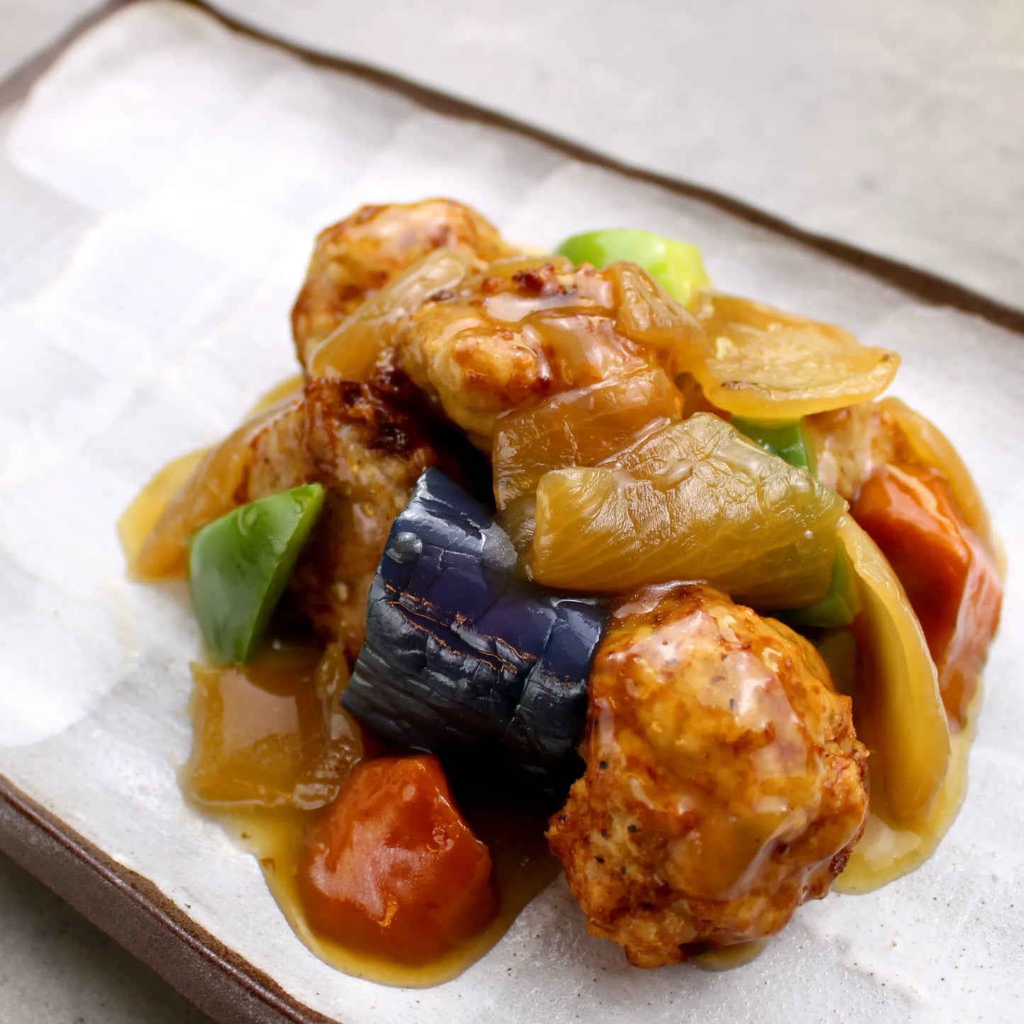 彩り野菜とチキンの甘酢あん